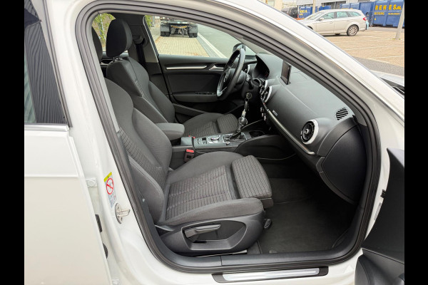 Audi A3 Sportback 1.5 TFSI Sport 150PK PDC/LMV-18/NAVI/PANO