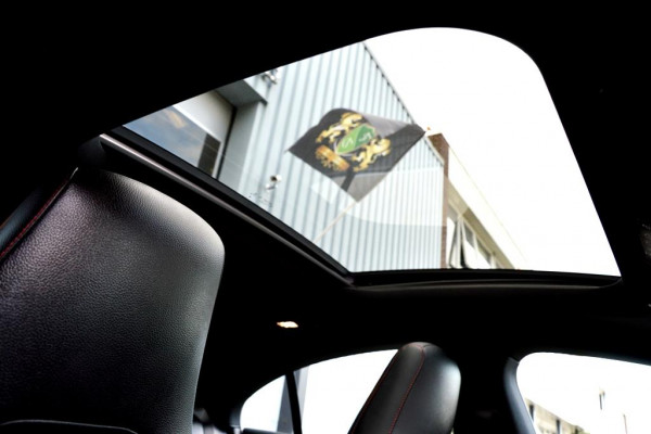 Mercedes-Benz CLA-Klasse 200 AMG LM18/LEER/NAV/&-Night SFEER