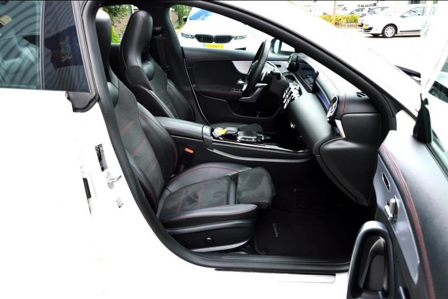 Mercedes-Benz CLA-Klasse 200 AMG LM18/LEER/NAV/&-Night SFEER