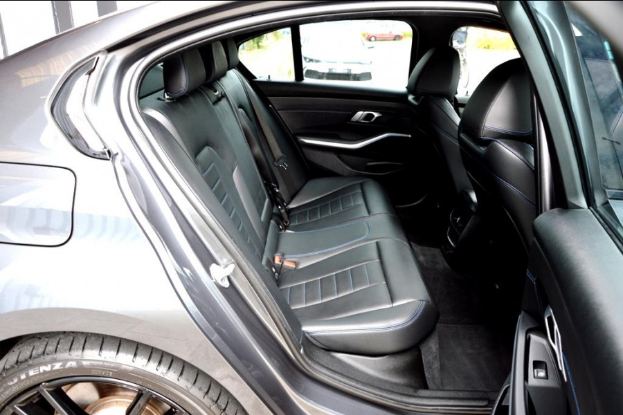 BMW 3-serie 330e High Executive AUT 292PK LED/LEER/NAV/LMV19
