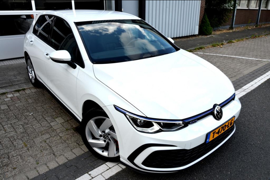 Volkswagen Golf 1.4 eHybrid GTE CARPLAY/NAVI/VIRTUAL COCKPIT