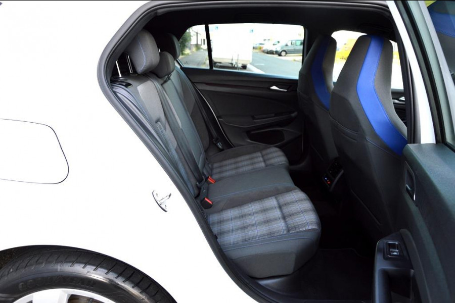 Volkswagen Golf 1.4 eHybrid GTE CARPLAY/NAVI/VIRTUAL COCKPIT