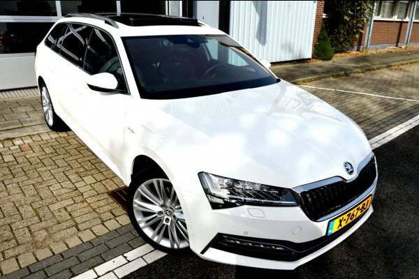Škoda Superb Combi 1.4 TSI iV CAM/LMV19/NAVI/LEER/VIRTU/PANO
