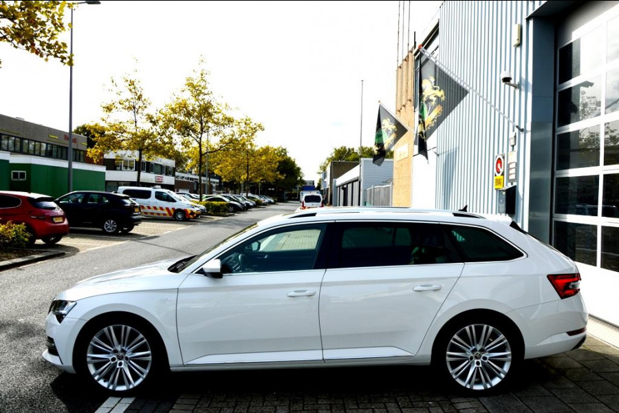 Škoda Superb Combi 1.4 TSI iV CAM/LMV19/NAVI/LEER/VIRTU/PANO