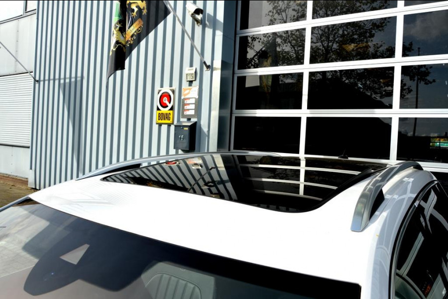 Škoda Superb Combi 1.4 TSI iV CAM/LMV19/NAVI/LEER/VIRTU/PANO