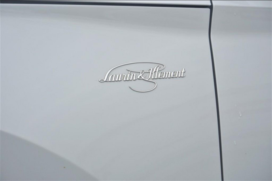 Škoda Superb Combi 1.4 TSI iV CAM/LMV19/NAVI/LEER/VIRTU/PANO