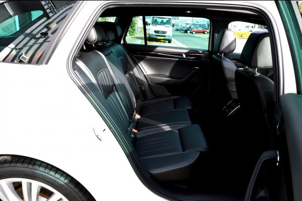 Škoda Superb Combi 1.4 TSI iV CAM/LMV19/NAVI/LEER/VIRTU/PANO