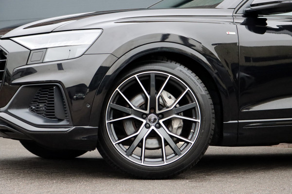 Audi Q8 50 TDI quattro S-Line | Luchtvering | S-Sportstoelen | Stoelventilatie | Bang & Olufsen | Adaptive Cruise Control | Memory | HUD | Surround Camera | Achterbank Verwarmd | Keyless |