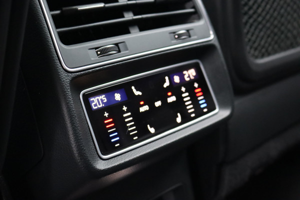 Audi Q8 50 TDI quattro S-Line | Luchtvering | S-Sportstoelen | Stoelventilatie | Bang & Olufsen | Adaptive Cruise Control | Memory | HUD | Surround Camera | Achterbank Verwarmd | Keyless |
