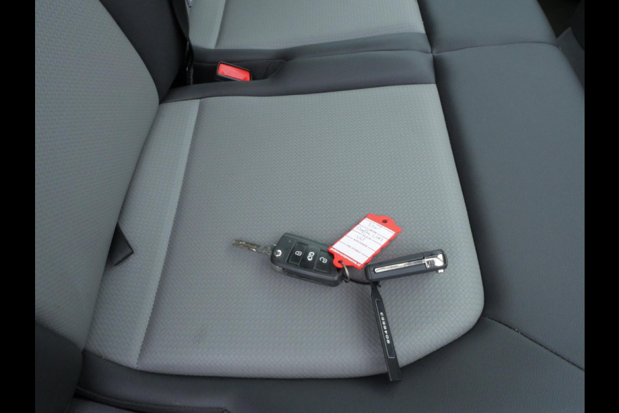 Volkswagen Crafter 2.0TDI 100PK, L3H3, Airco