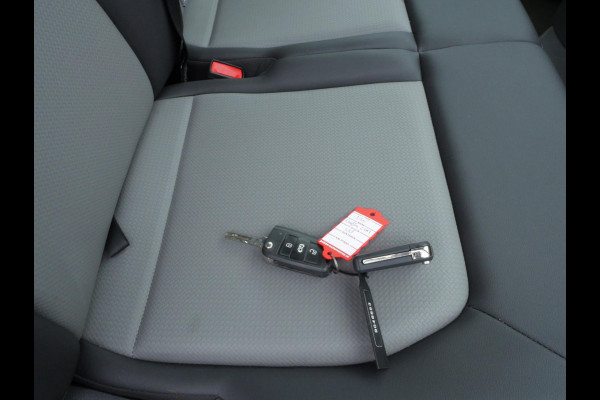 Volkswagen Crafter 2.0TDI 100PK, L3H3, Airco