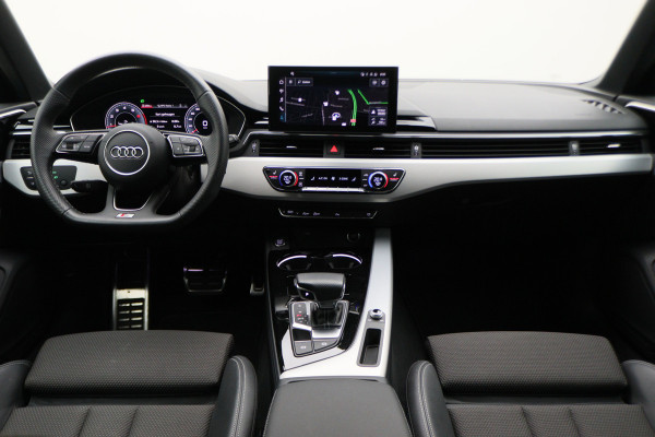 Audi A4 Avant 40 TFSI S edition 204PK 3x S-Line, LED, Virtual Cockpit, Camera, Apple Carplay, LED, 19"