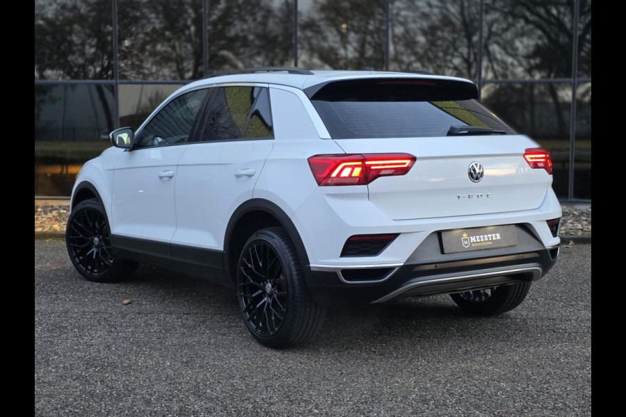 Volkswagen T-Roc 1.5 TSI Style |STUUR/STOELVERW.|ACC|CAMERA