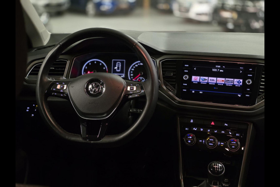 Volkswagen T-Roc 1.5 TSI Style |STUUR/STOELVERW.|ACC|CAMERA