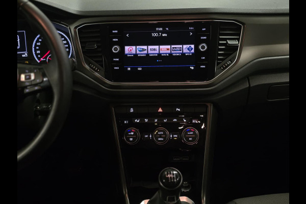 Volkswagen T-Roc 1.5 TSI Style |STUUR/STOELVERW.|ACC|CAMERA