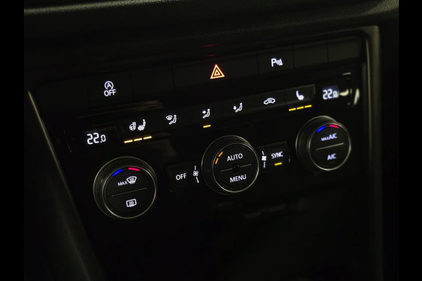 Volkswagen T-Roc 1.5 TSI Style |STUUR/STOELVERW.|ACC|CAMERA