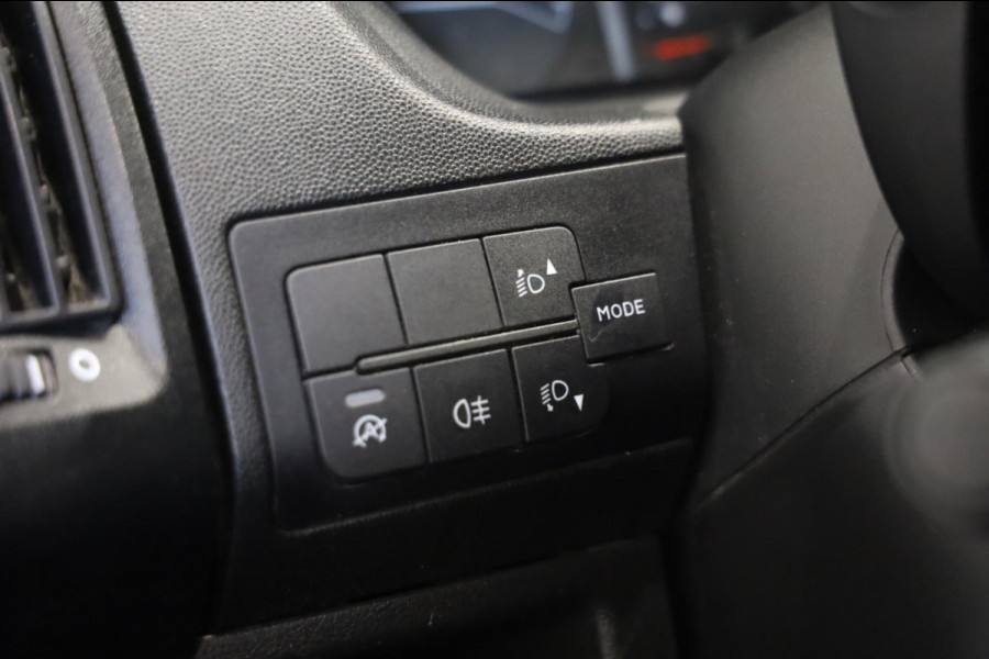 Peugeot Boxer 2.0 BlueHDI L3/H2 165PK TREKHAAK L2/H2 AIRCO NAVI CRUISE CONTROL LEASE V/A 99,- p.m. INRUIL MOGELIJK