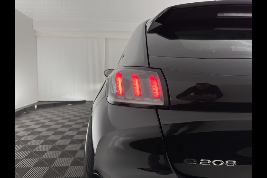 Peugeot e-208 EV Allure 50 kWh *AUT | 1/2 LEDER | NAVI | CAMERA | CRUISE PDC*