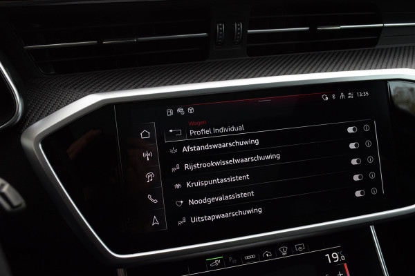 Audi A6 Avant 55 TFSI e Competition Quattro / 2x S-line/ Standkachel/ Head-Up Display/ Panoramadak/ Trekhaak/ 270kW (368PK)