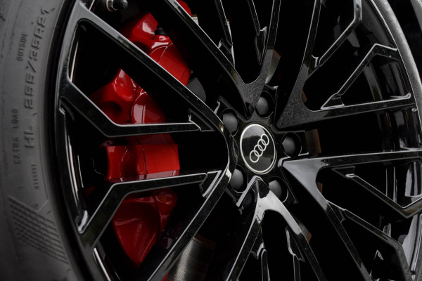 Audi A6 Avant 55 TFSI e Competition Quattro / 2x S-line/ Standkachel/ Head-Up Display/ Panoramadak/ Trekhaak/ 270kW (368PK)