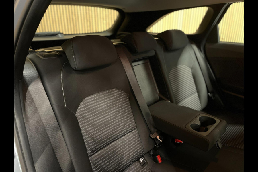 Kia Ceed Sportswagon 1.5 T-GDi DynamicLine|160PK|TREKHAAK|ANDROID/APPLE CARPLAY|CAMERA|CRUISE|CLIMATE|NAVI|NL-AUTO|NAP|INCL.BTW|