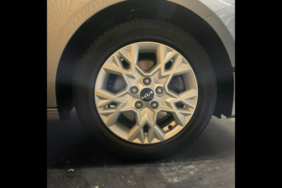 Kia Ceed Sportswagon 1.5 T-GDi DynamicLine|160PK|TREKHAAK|ANDROID/APPLE CARPLAY|CAMERA|CRUISE|CLIMATE|NAVI|NL-AUTO|NAP|INCL.BTW|