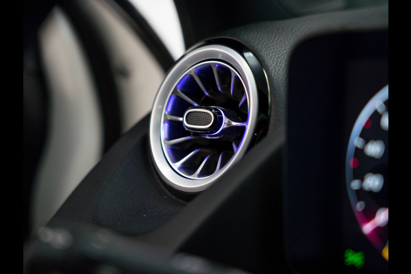 Mercedes-Benz GLA GLA 180 AMG Line | NIGHT | Pano | Memory