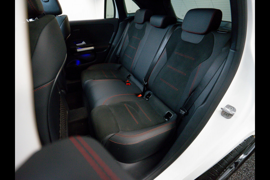 Mercedes-Benz GLA GLA 180 AMG Line | NIGHT | Pano | Memory