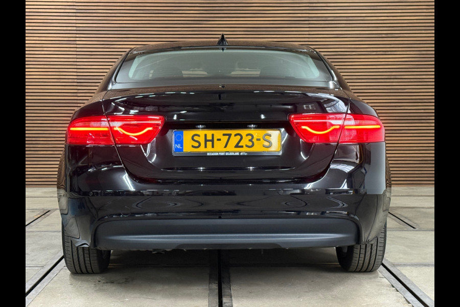 Jaguar XE 2.0 D Pure Pro Edition Automaat | Navigatie | Meridian | Bluetooth | Parkeersensoren | Keyless