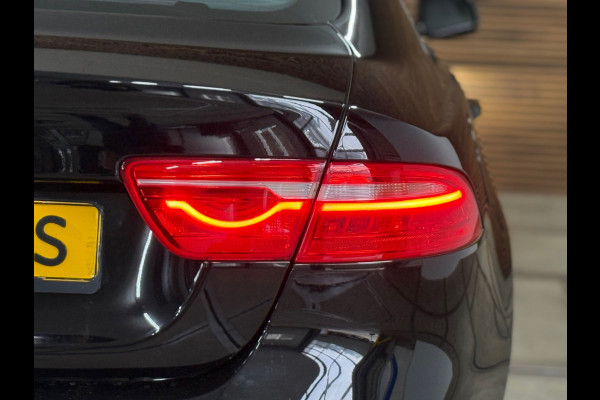 Jaguar XE 2.0 D Pure Pro Edition Automaat | Navigatie | Meridian | Bluetooth | Parkeersensoren | Keyless