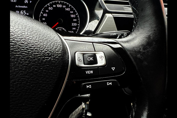 Volkswagen Touran 1.5 TSI Highline 7p Carplay_Trekhaak_ACC_Front assist