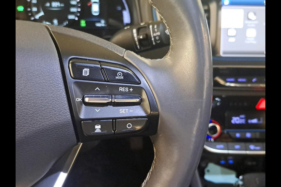 Hyundai IONIQ 1.6 GDi Premium Incl. Stoel en stuurverwarming | schuif-/kanteldak | Elektrisch verstelb. bestuurdersstoel met geheugen