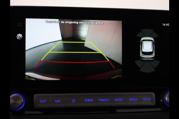 Hyundai Kona EV Fashion Design 64 kWh Two-Tone 400 km actieradius | ACCU 100% | Navigatie | Schuif-/Kanteldak | Leder |