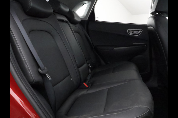 Hyundai Kona EV Fashion Design 64 kWh Two-Tone 400 km actieradius | ACCU 100% | Navigatie | Schuif-/Kanteldak | Leder |
