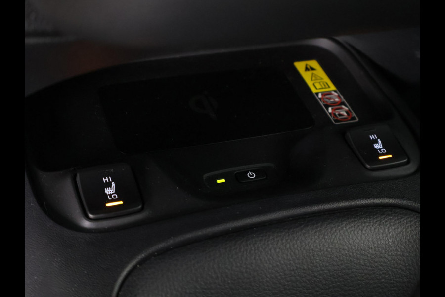 Toyota Corolla Touring Sports Hybrid 140 Business | Stuur-/Stoelverwarming | Parkeersensoren | Apple Carplay & AndriodAUTO | Navigatie