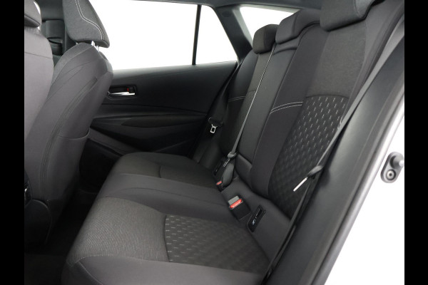 Toyota Corolla Touring Sports Hybrid 140 Business | Stuur-/Stoelverwarming | Parkeersensoren | Apple Carplay & AndriodAUTO | Navigatie
