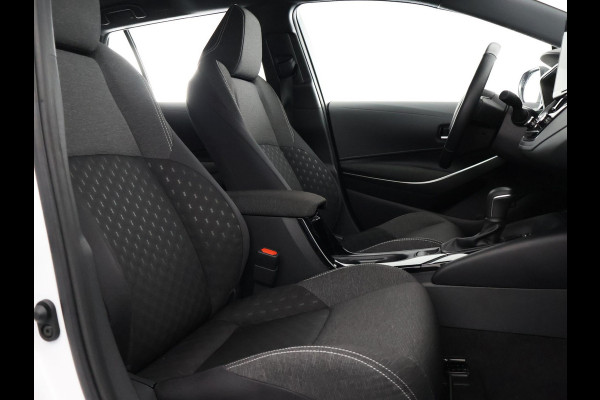 Toyota Corolla Touring Sports Hybrid 140 Business | Stuur-/Stoelverwarming | Parkeersensoren | Apple Carplay & AndriodAUTO | Navigatie