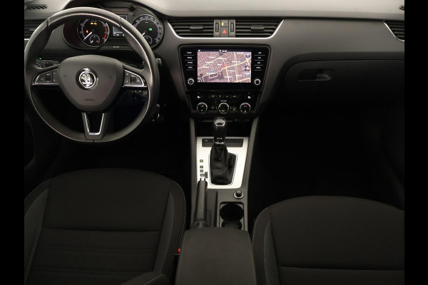 Škoda Octavia Combi 1.0 TSI Greentech Ambition Business Automaat | Navigatie | Trekhaak | Privacy Glass |