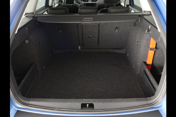 Škoda Octavia Combi 1.0 TSI Greentech Ambition Business Automaat | Navigatie | Trekhaak | Privacy Glass |