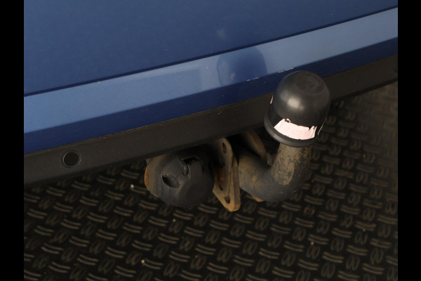 Škoda Octavia Combi 1.0 TSI Greentech Ambition Business Automaat | Navigatie | Trekhaak | Privacy Glass |