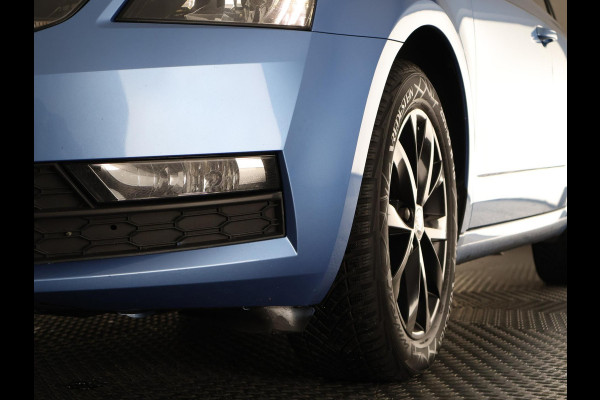 Škoda Octavia Combi 1.0 TSI Greentech Ambition Business Automaat | Navigatie | Trekhaak | Privacy Glass |