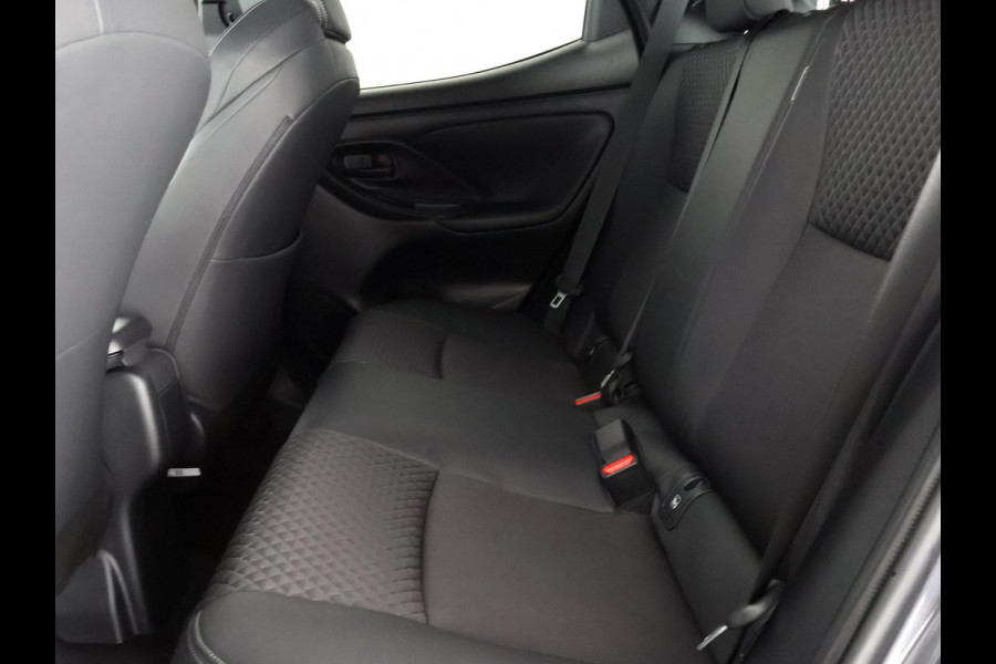 Toyota Yaris 1.5 Hybrid Executive | 1e eigenaar | Half Leder | Navigatie