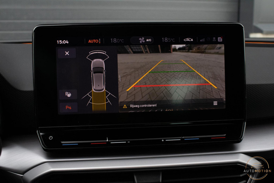 Seat Leon 1.4 TSI eHybrid PHEV FR Bus. Int. PANO CAMERA MEMORY