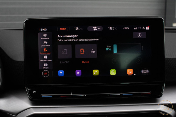 Seat Leon 1.4 TSI eHybrid PHEV FR Bus. Int. PANO CAMERA MEMORY