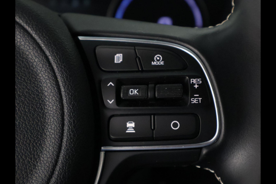 Kia Niro ExecutiveLine 64 kWh 450 km actieradius | Stoelventilatie & -Verwarming | Navigatie | Leder |