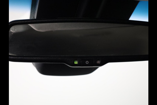 Kia Niro ExecutiveLine 64 kWh 450 km actieradius | Stoelventilatie & -Verwarming | Navigatie | Leder |