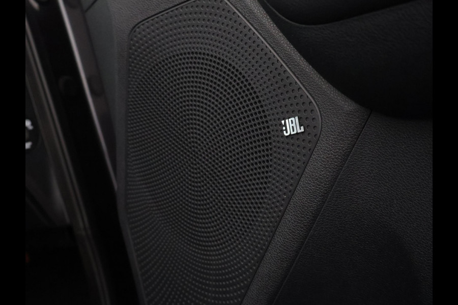 Kia Niro ExecutiveLine 64 kWh 450 km actieradius | Stoelventilatie & -Verwarming | Navigatie | Leder |