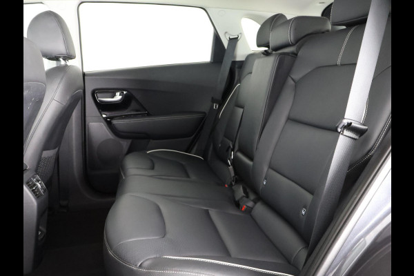 Kia Niro ExecutiveLine 64 kWh 450 km actieradius | Stoelventilatie & -Verwarming | Navigatie | Leder |