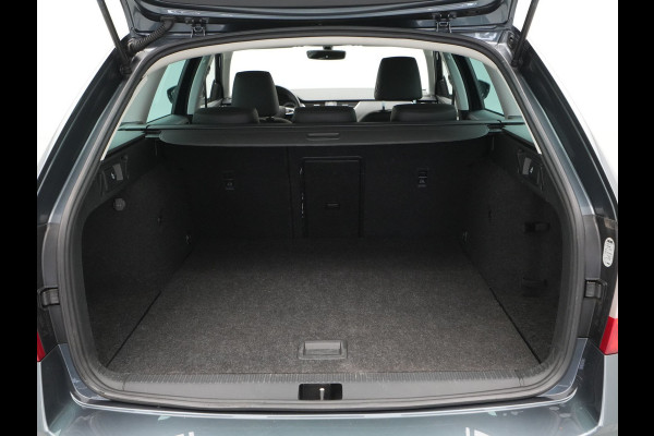 Škoda Octavia Combi 1.0 TSI 115pk Greentech Business Edition Navigatie Stoelverwarming Clima Carplay Argon