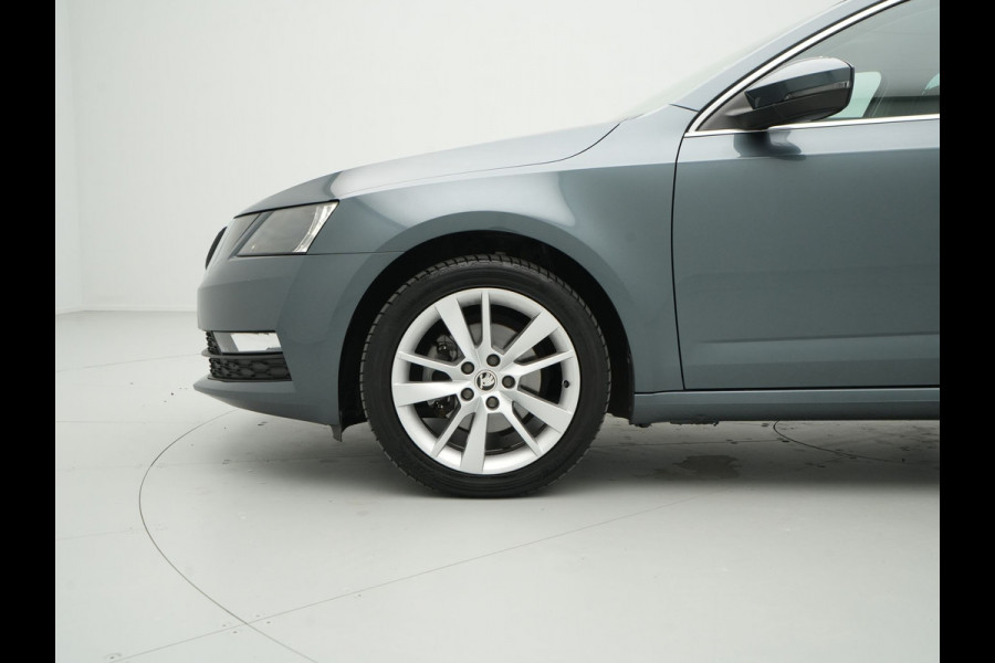 Škoda Octavia Combi 1.0 TSI 115pk Greentech Business Edition Navigatie Stoelverwarming Clima Carplay Argon